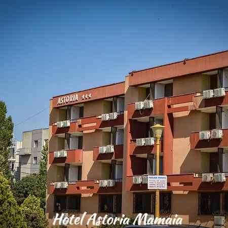 מלון Astoria מאמאיה